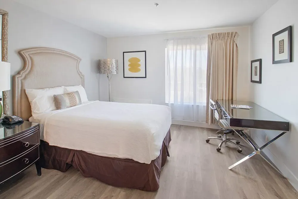 One Bedroom Two Double Beds Suite, view 3