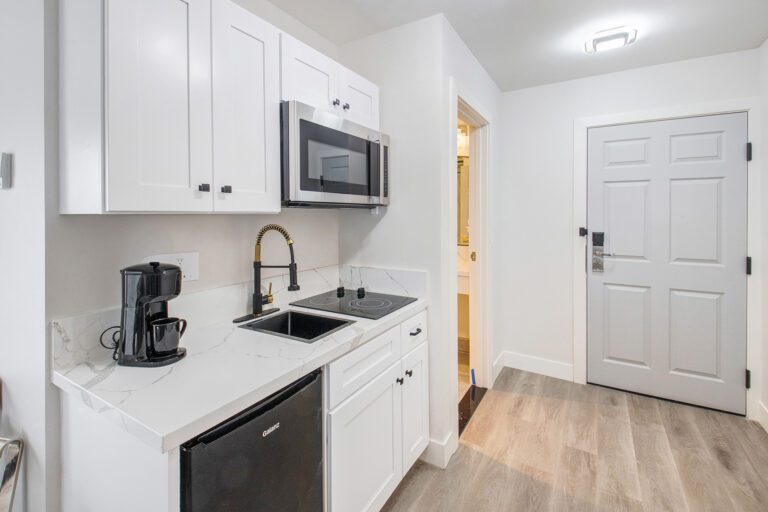 King Studio Suite - Elkotel