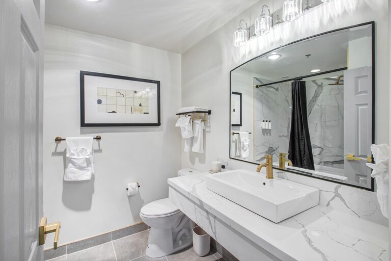 King Studio Suite - Elkotel