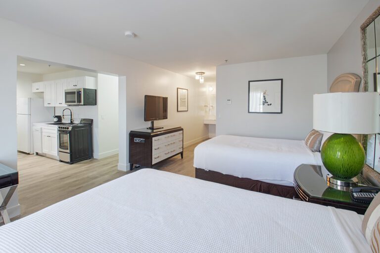 One Bedroom Two Double Beds Suite - Elkotel Nevada