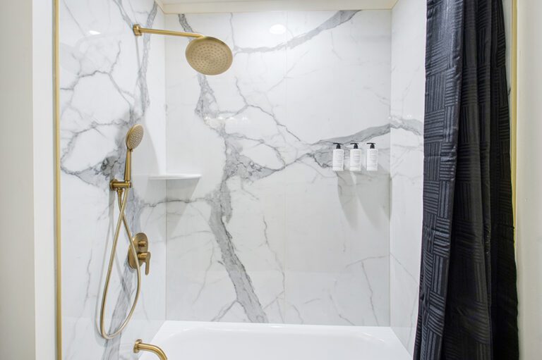 Two Double Beds Communication Accessibility - Elkotel Nevada